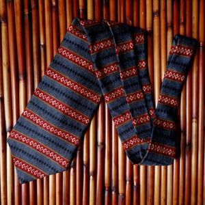 EUC HAGGAR CLOTHING CO. Black, Gray & Red Multi Level Lined 100% Silk Tie